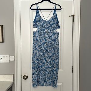 NWOT Topshop Light Blue w/ White Flowers Cut Out Strappy Back Midi Dress Size 12